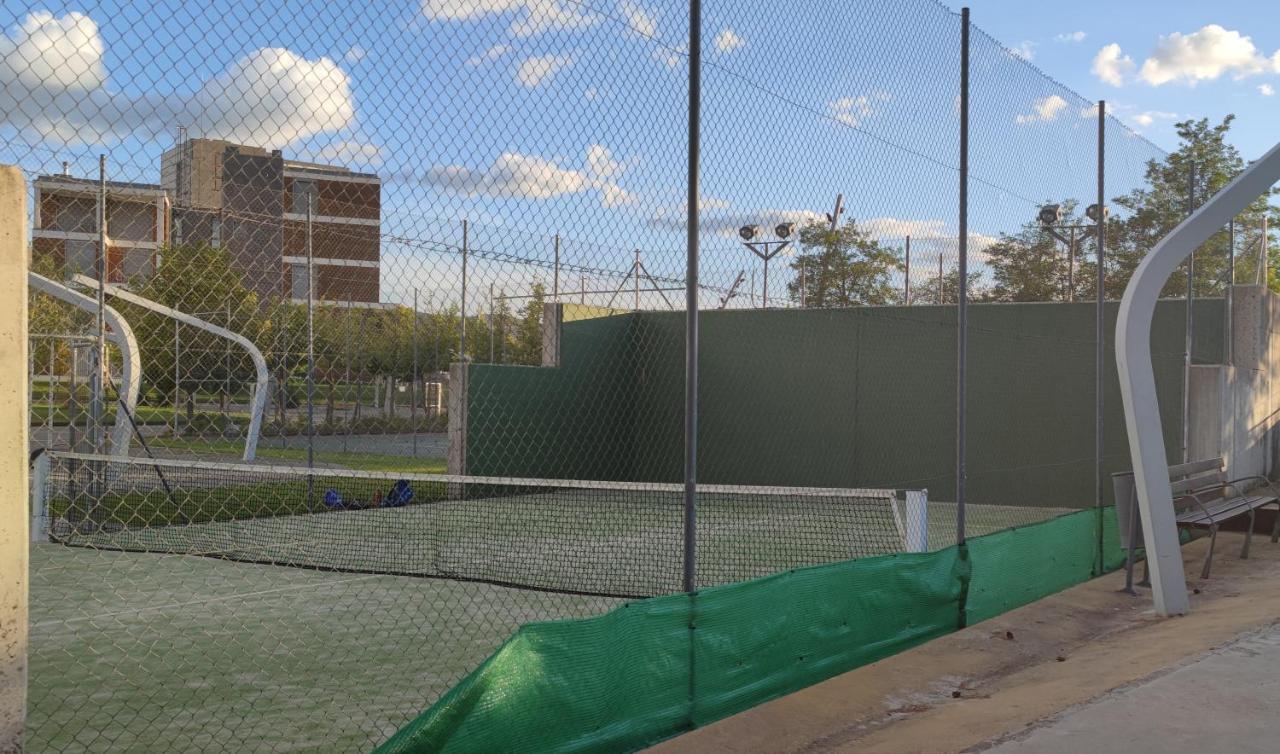 Apto Pirigolf & Pool Margas, Sabinanigo Sabiñánigo 外观 照片